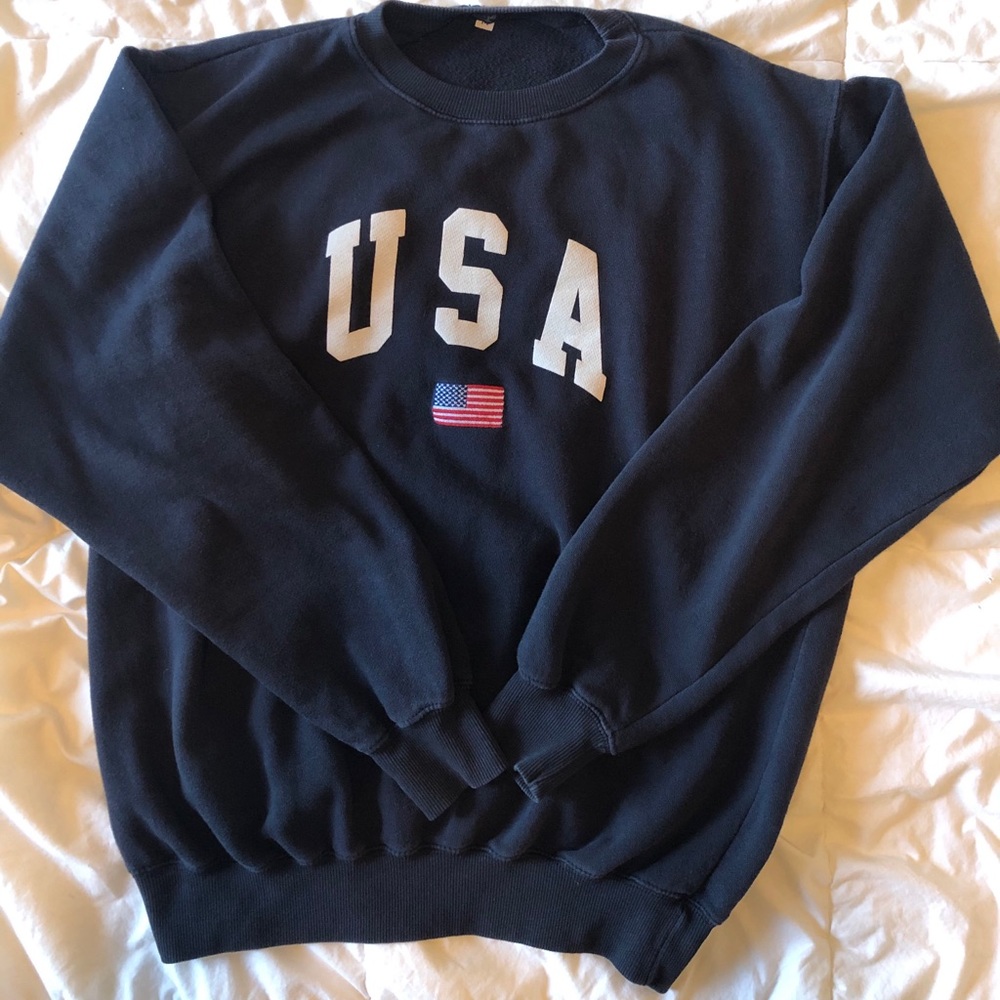 Brandy Melville USA sweatshirts
